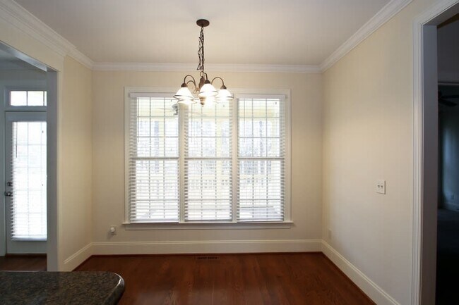 Foto del edificio - 7320 Capulin Crest Dr