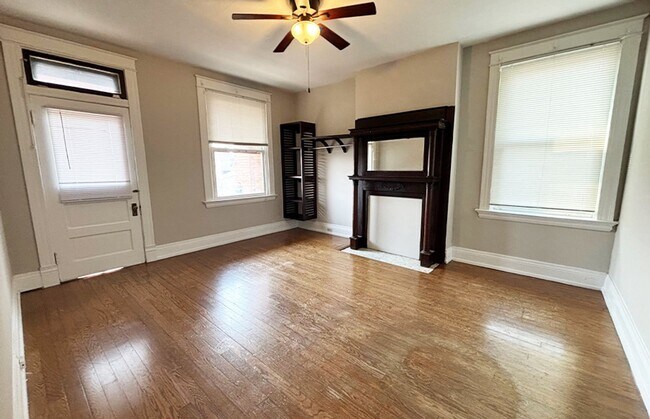 Foto del edificio - 3241 Jefferson Ave