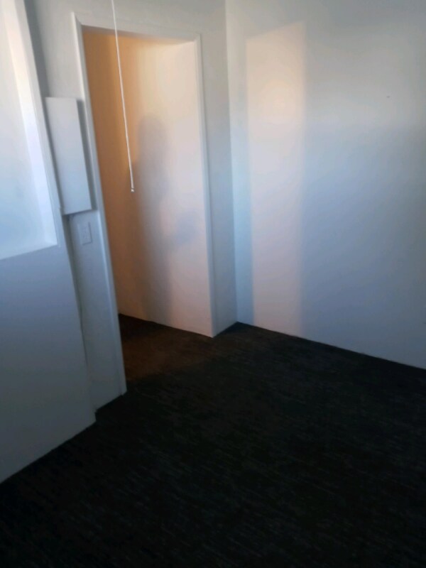 Foto del edificio - 1305 E 1st St
