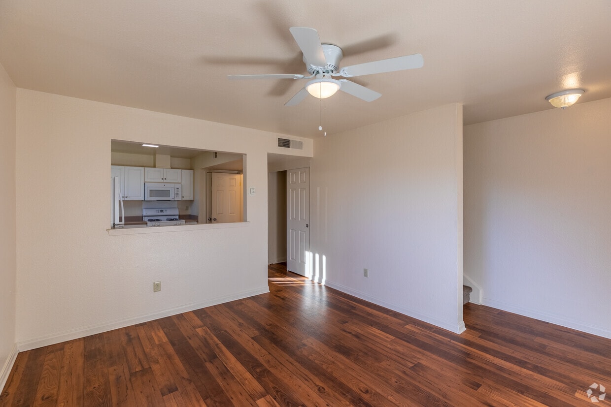 Serra Mesa Military Housing Apartments in Oceanside, CA Westside