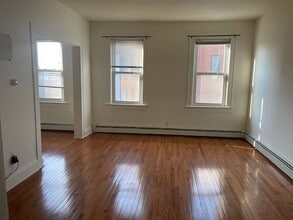 Building Photo - 214-22 41st Ave