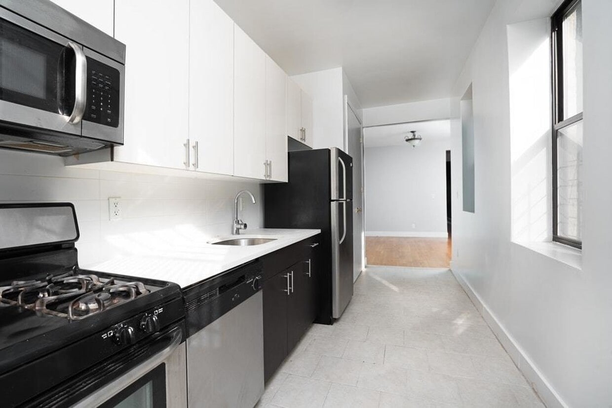 129 Ave Unit 5B, New York, NY 10030 Room for Rent in New