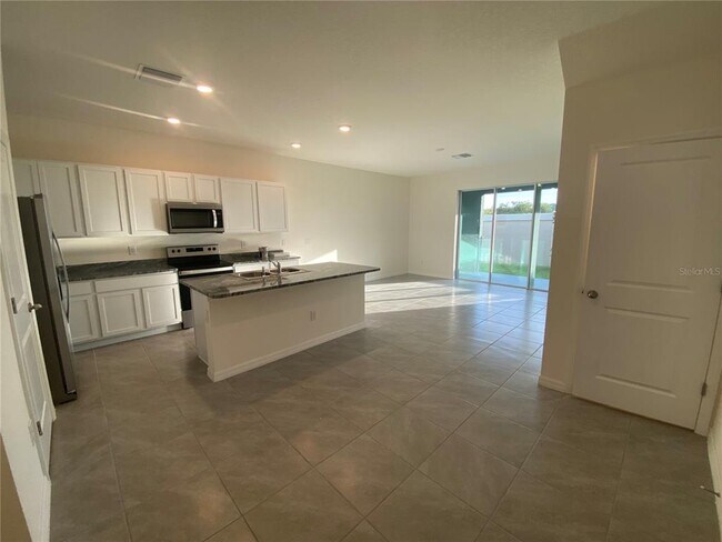 Foto del edificio - 2906 Suncoast Plains Dr