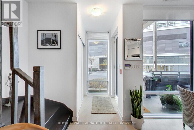 Photo du bâtiment - 30 Ordnance St