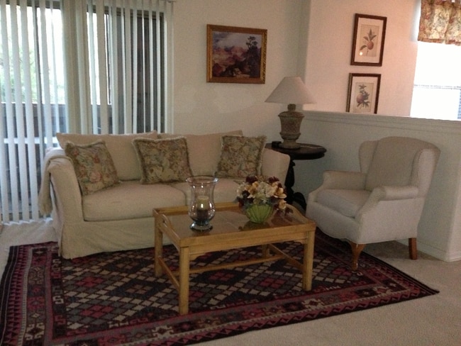 Photo - 1401 N Fourth St Apartment