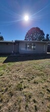Building Photo - 35242 Aubuchon Dr