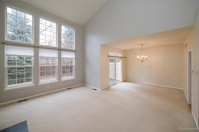 Building Photo - 1321 Hollins Hall Ln