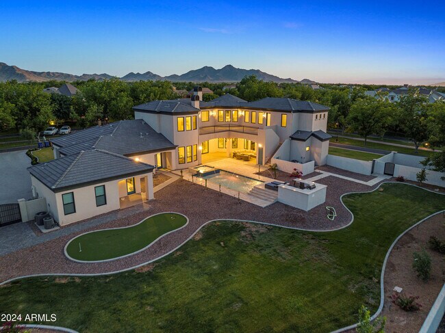 Foto del edificio - 20522 E Via De Palmas