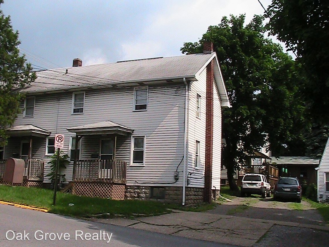 Primary Photo - 2 br, 1.5 bath Apartment - 381 Water St