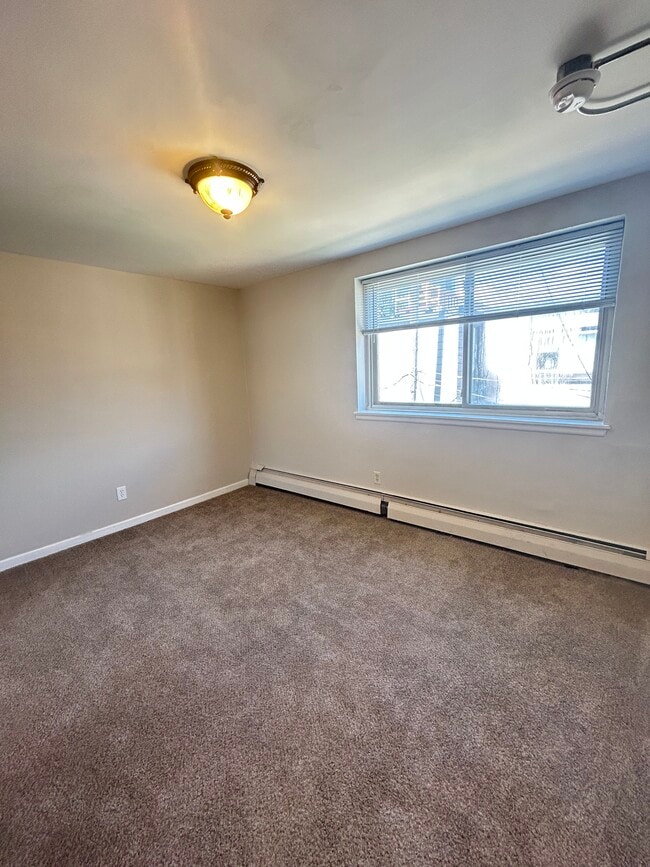 1015-316 - Stadium Village Apartments
