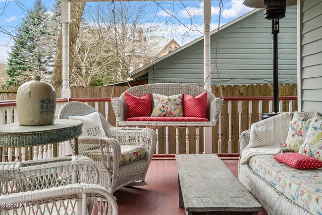 Foto del edificio - 69 Union Ave