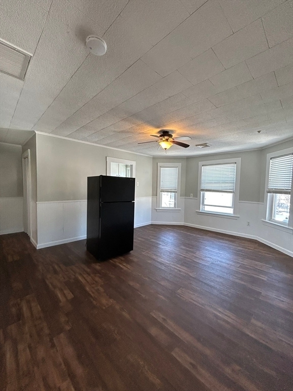 Building Photo - 47 Davis St