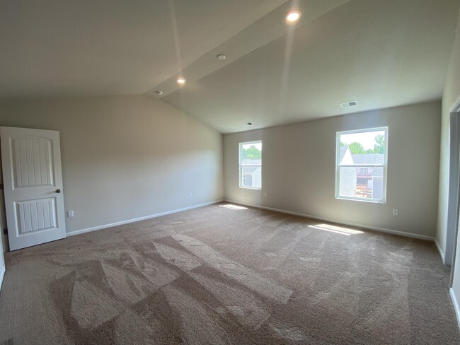 Foto del edificio - 9339 Creedmore Hills Dr