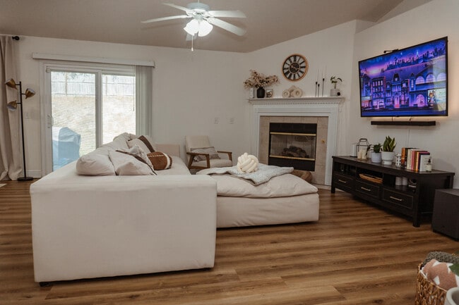 Foto del edificio - 641 Territory Ln