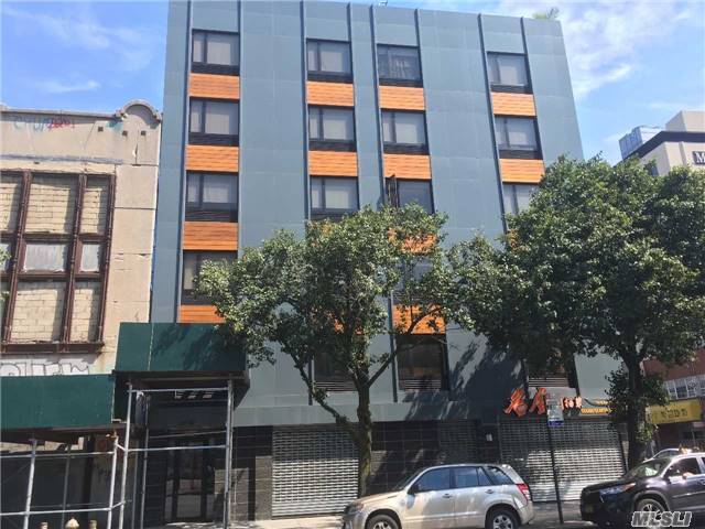 Building Photo - 135-53 Northern Blvd