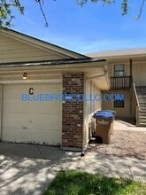 Building Photo - 205 Sky Vue Dr