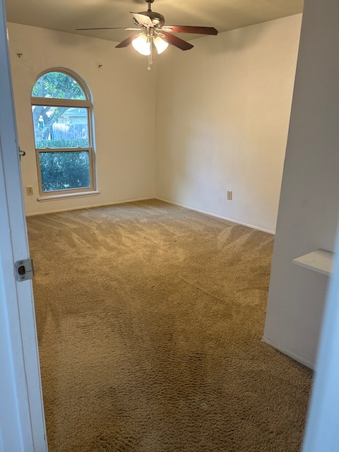 Building Photo - 6727 Vanlynn Ln