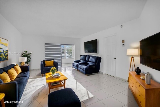 Foto del edificio - 3990 NW 42nd Ave