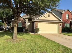 Building Photo - 2303 Corry Crest Cir