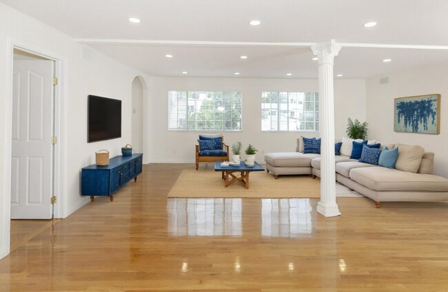 Foto del edificio - 1610 N Hoover St