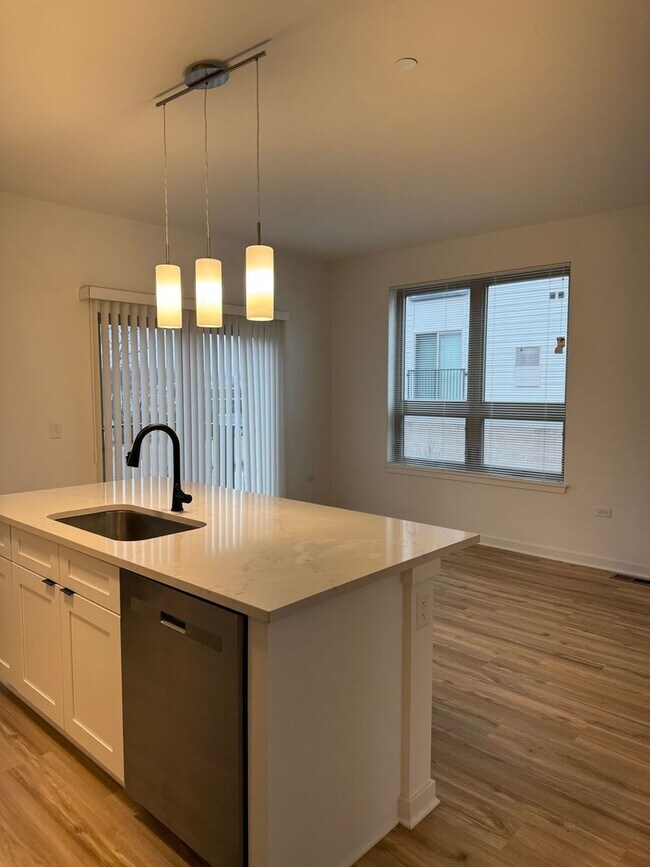 Foto del edificio - 4822 157th St