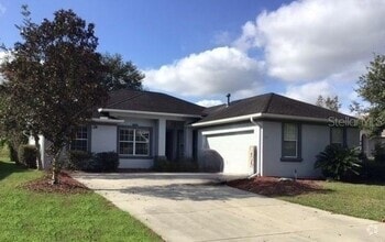 Building Photo - 4970 SW 63rd Loop