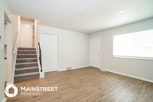 Foto del edificio - 1719 Ringfield Dr