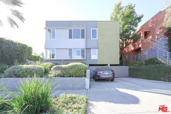 Foto del edificio - 609 Hayworth Ave