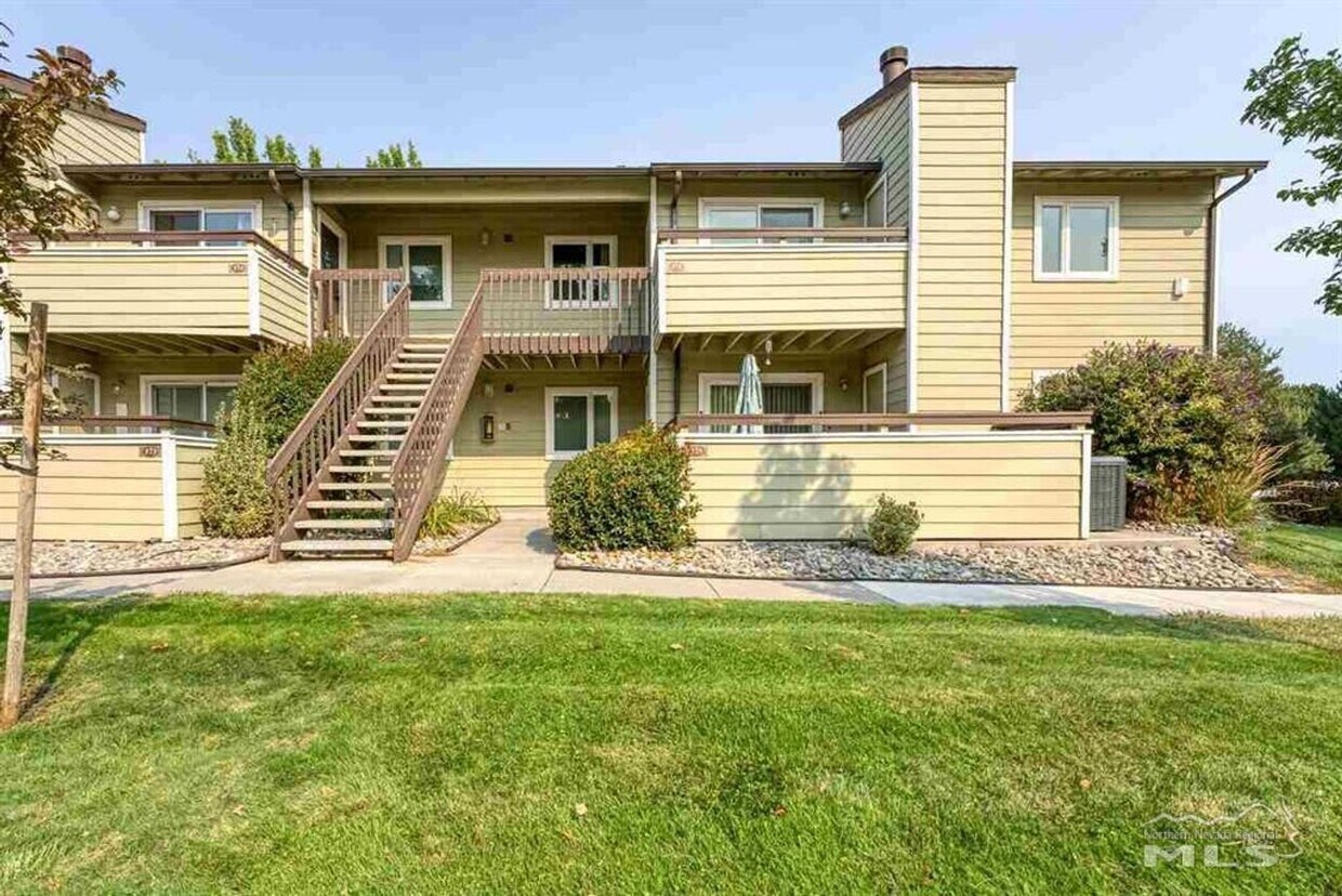Primary Photo - 1 bedroom 1 bath Wood Chase condo, partial...