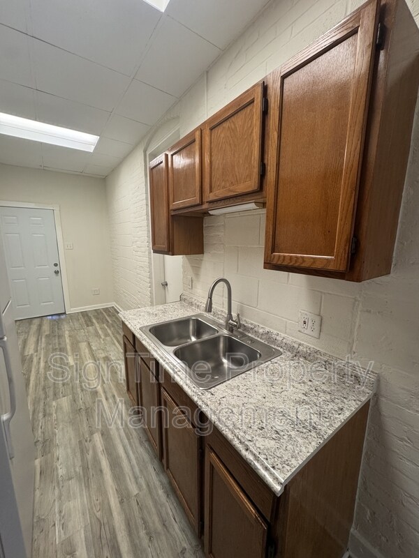 Foto del edificio - 42 E Washington St