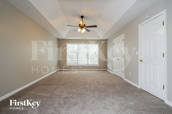 Foto del edificio - 745 Somerset Vale Dr