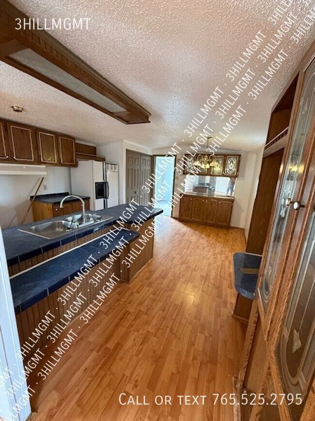 Foto del edificio - 291 Valley Brook Cir