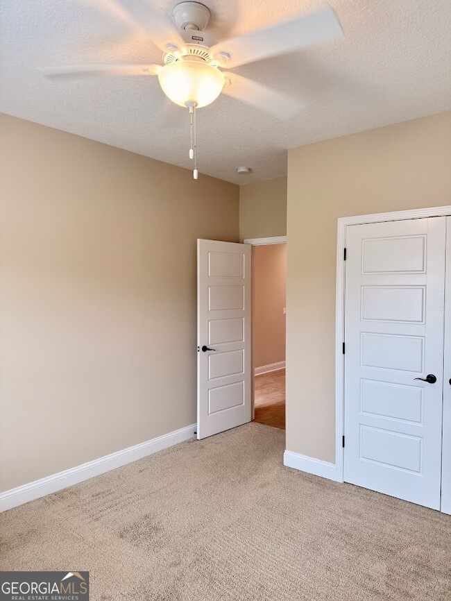 Building Photo - 124 The Villas Wy