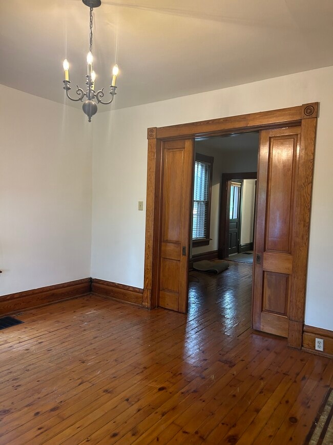 Original restored heart pine floors - 114 E Kossuth St