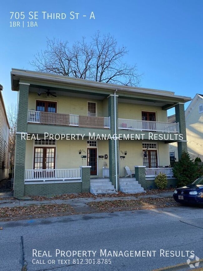 Building Photo - 705 SE 3rd St