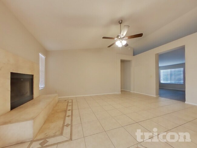 Foto del edificio - 11944 N 68th Ln