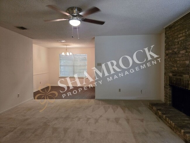 Building Photo - 6807 Old Briarstown Dr
