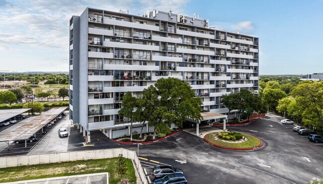 Foto del edificio - 7039 San Pedro Ave