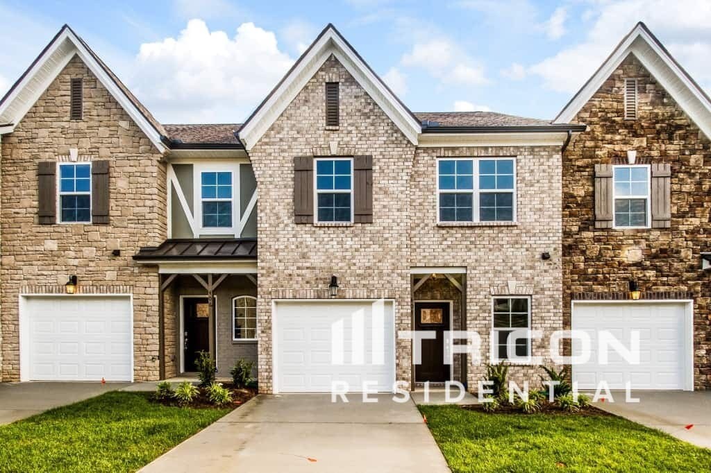 Primary Photo - 406 Riverwood Ct