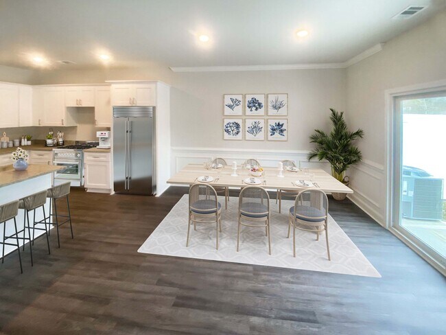 Building Photo - New home!! Available now!