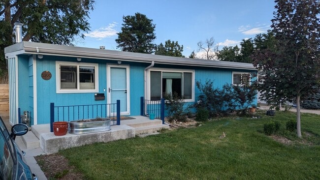 Stylish Mid-Century Modern Retreat in Litt... - Stylish Mid-Century Modern Retreat in Litt... House