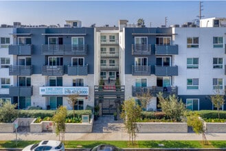 Building Photo - 1515 Colby Ave