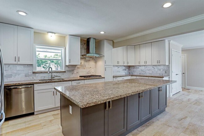 Building Photo - 9407 Cranleigh Ct