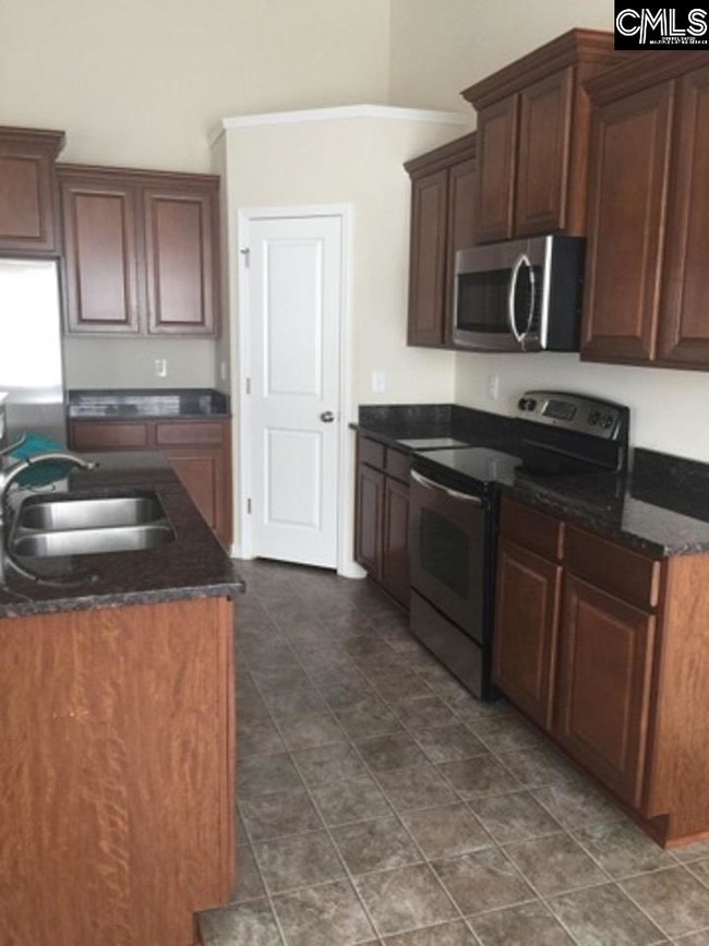 Foto del edificio - 269 Hawkins Creek Rd