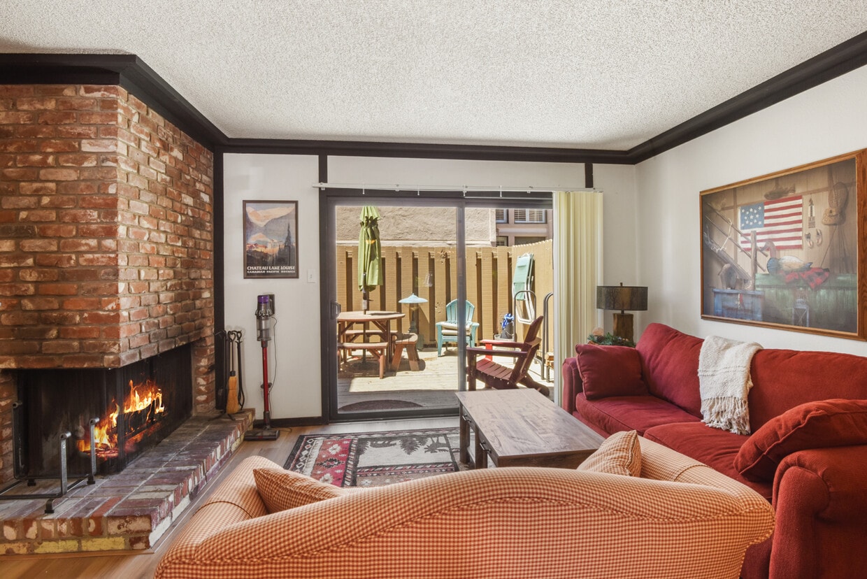 Foto principal - 7600 N Lake Blvd