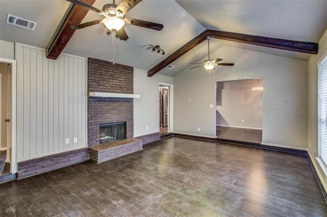 Building Photo - 3840 Wedgworth Rd S