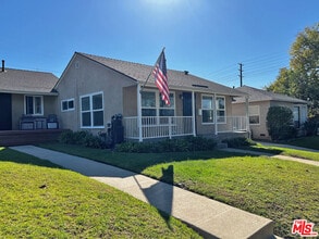Building Photo - 10790 Galvin St