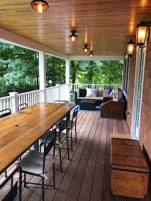 Building Photo - 73 Rudd Pond Rd