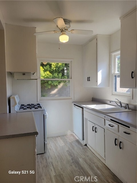 Foto del edificio - 7912 Glencoe Drive