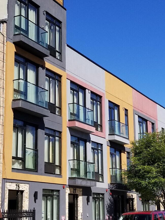 Foto del edificio - 77 Suydam Street